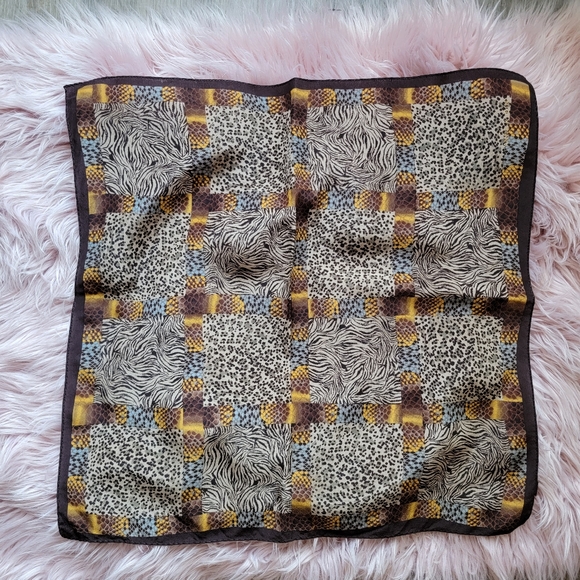 Vintage Mixed Animal Print Sqaure Scarf - Picture 5 of 6